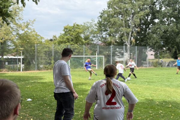 25-07-fussballturnier11D4670C52-65EE-B75C-8B42-32FD74EA35B8.jpg