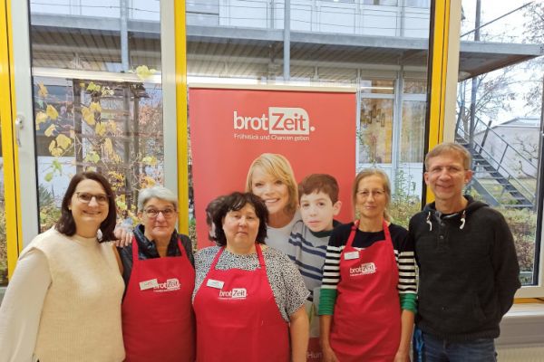 23-11-brotzeit-teamC1B62B0F-5384-E221-F0F4-EB1B8C418490.jpg