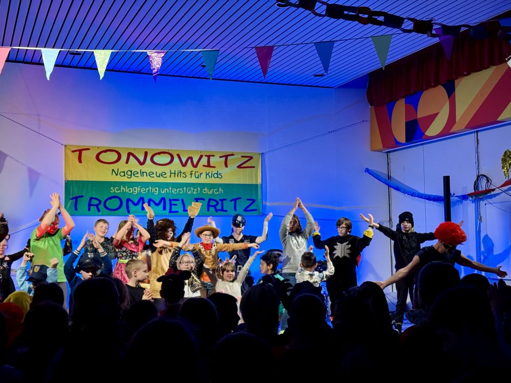 Faschings-Konzert mit TONOWITZ